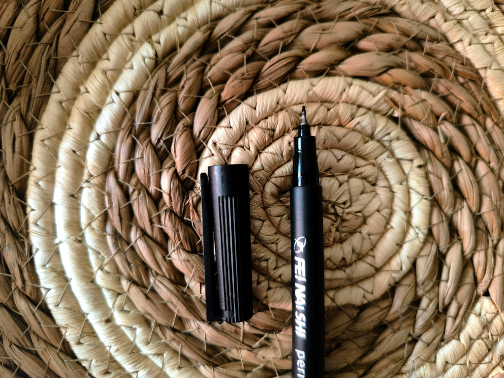 Stylo pointe fine